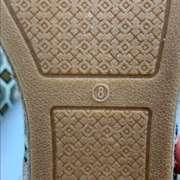 Tory Burch Cecily Sequin Embellished Espadrilles - Picture 13 of 14